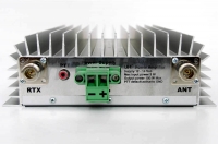 Wzmacniacz mocy RM ULA-100 posiada odłaczane gniazdo zasilania oraz sterowanie PTT